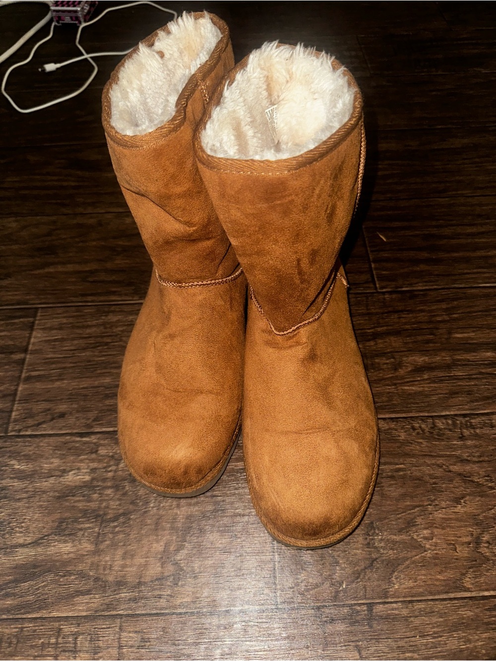 Women's Faux-Suede Winter Boots - Chestnut Tan